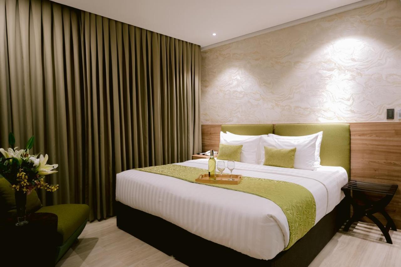 Goldberry Suites And Hotel Себу Экстерьер фото