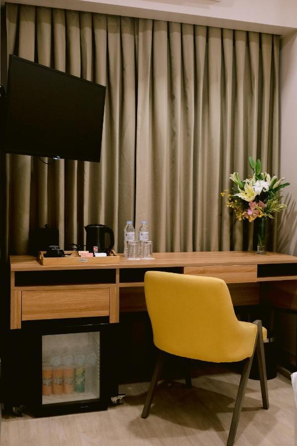 Goldberry Suites And Hotel Себу Экстерьер фото