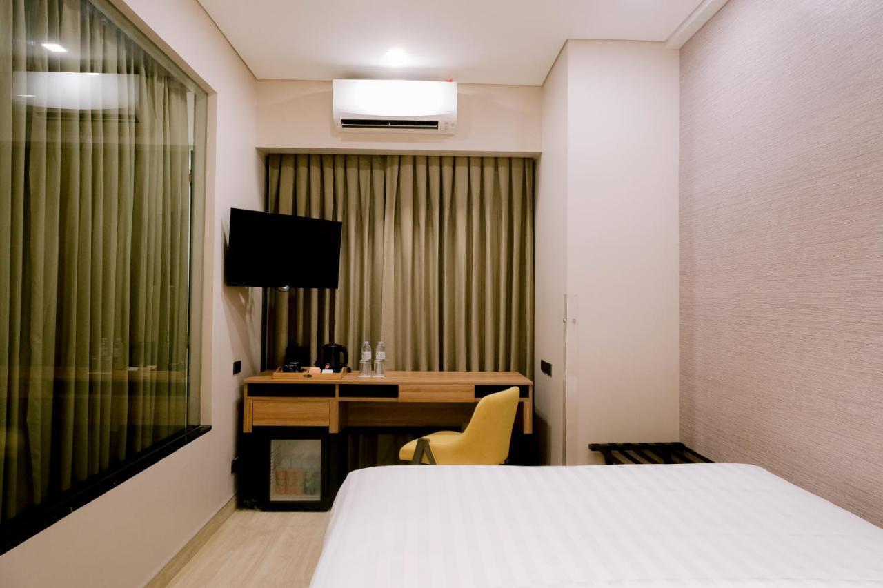 Goldberry Suites And Hotel Себу Экстерьер фото